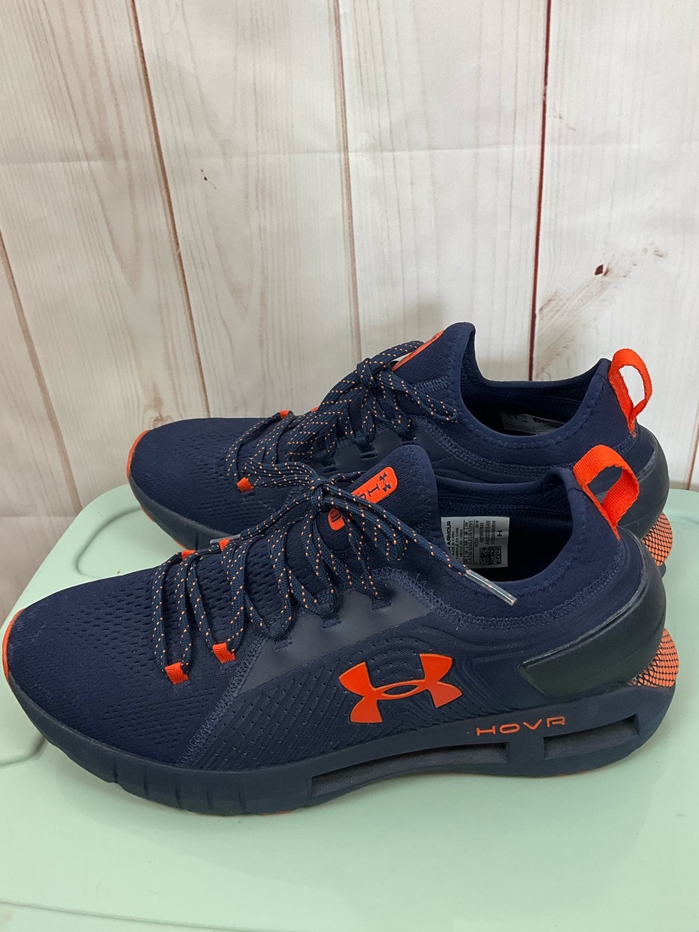 Under Armour HOVR Auburn Men's Navy Athletic Trainers with Orange Trim - Picture 2 of 9